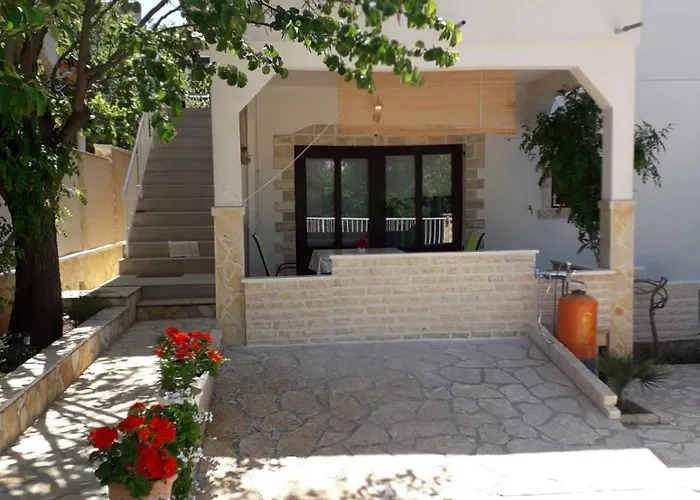 Plavi Διαμέρισμα Gornji Karin